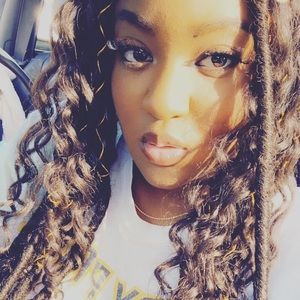 Meet your Posher, Rashunda